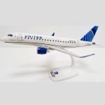 United Airlines Embraer 170 Plastic Model - 1/100