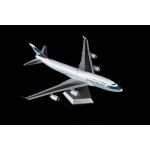 Cathay Pacific Boeing 747-400 B-HUJ Diecast Model - 1/200 Scale