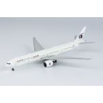Qatar Airways Boeing 777-300ER Retro Livery Diecast - A7-BOC- 1/400