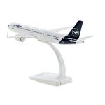 Lufthansa Airbus A321 Neo Plastic Model - 1/200