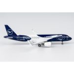 Lufthansa Airbus A320 neo '100 Years Anniversary' Livery Diecast with Stand - D-AING - 1/400