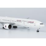 Qatar Airways Boeing 777-300ER Retro Livery Diecast - A7-BOC- 1/400