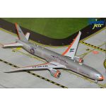 Gemini Jets American Airlines Boeing 777-300ER "Flagship DFW" Diecast - N735AT - 1/400