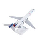 Skymarks Delta Airlines B717 New Livery Plastic Model - N989AT - Scale 1:130