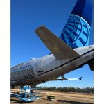 United Airlines A320 - N404UA - PlaneTag - White/Dark Blue